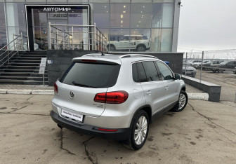 Подержанный автомобиль Volkswagen Tiguan 2015 года (5 фото)