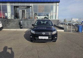 Подержанный автомобиль Volkswagen Tiguan 2012 года (2 фото)