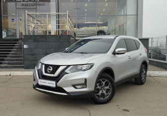 Подержанный автомобиль Nissan X-Trail 2020 года (1 фото)