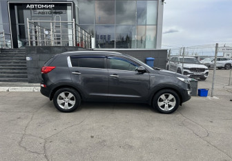 Подержанный автомобиль Kia Sportage 2015 года (4 фото)