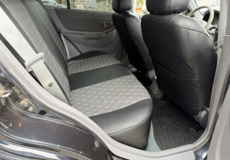 Подержанный автомобиль Hyundai Accent Sedan 2010 года (12 фото)