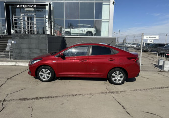 Подержанный автомобиль Hyundai Solaris Sedan 2019 года (8 фото)