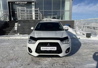 Подержанный автомобиль Mitsubishi ASX 2014 года (2 фото)