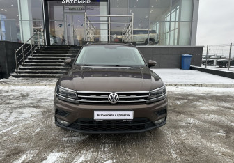 Подержанный автомобиль Volkswagen Tiguan 2017 года (2 фото)