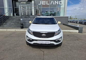 Подержанный автомобиль Kia Sportage 2014 года (2 фото)