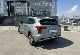Подержанный автомобиль Haval Jolion 2023 года (7 фото)