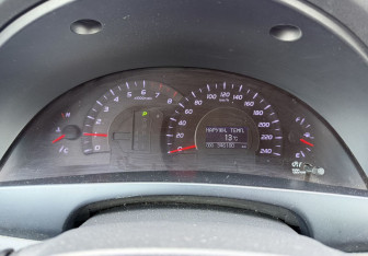 Подержанный автомобиль Toyota Camry Sedan 2009 года (9 фото)