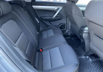 Подержанный автомобиль Geely Coolray 2021 года (10 фото)