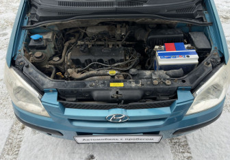 Подержанный автомобиль Hyundai Getz 2005 года (13 фото)