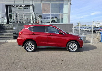 Подержанный автомобиль Haval H2 2016 года (4 фото)