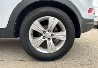 Подержанный автомобиль Kia Sportage 2013 года (14 фото)