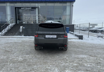 Подержанный автомобиль Land Rover Range Rover Sport 2018 года (6 фото)