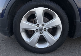 Подержанный автомобиль Opel Mokka 2013 года (14 фото)