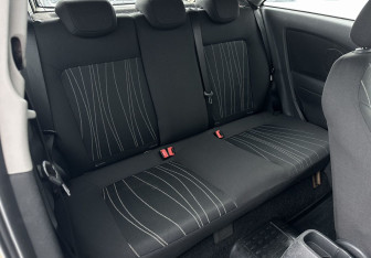 Подержанный автомобиль Opel Corsa 2008 года (12 фото)