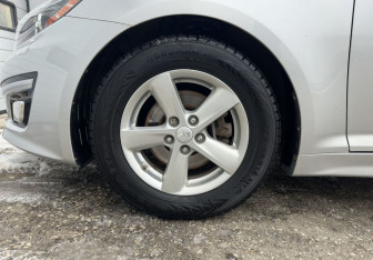 Подержанный автомобиль Kia Optima Sedan 2014 года (15 фото)