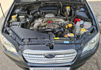Подержанный автомобиль Subaru Legacy Wagon 2007 года (13 фото)