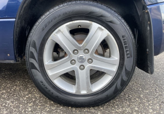Подержанный автомобиль Suzuki Grand Vitara 2008 года (14 фото)