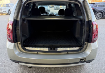 Подержанный автомобиль Renault Duster 2014 года (13 фото)