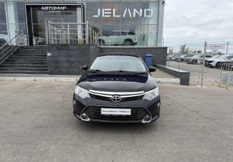 Подержанный автомобиль Toyota Camry Sedan 2015 года (2 фото)
