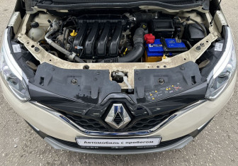 Подержанный автомобиль Renault Kaptur 2019 года (13 фото)