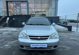 Подержанный автомобиль Chevrolet Lacetti Sedan 2012 года (2 фото)