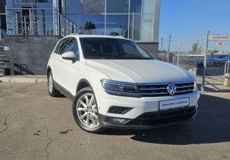 Подержанный автомобиль Volkswagen Tiguan 2018 года (3 фото)