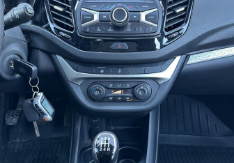 Подержанный автомобиль LADA (ВАЗ) Vesta Wagon 2021 года (11 фото)