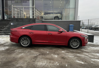 Подержанный автомобиль FAW Bestune B70 2023 года (4 фото)