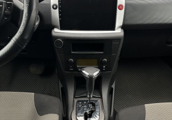 Подержанный автомобиль Citroen C4 Hatchback 2010 года (11 фото)
