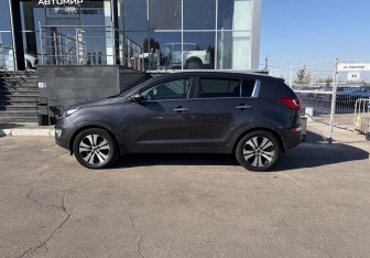 Подержанный автомобиль Kia Sportage 2013 года (8 фото)