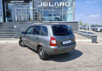 Подержанный автомобиль LADA (ВАЗ) Kalina Wagon 2009 года (7 фото)