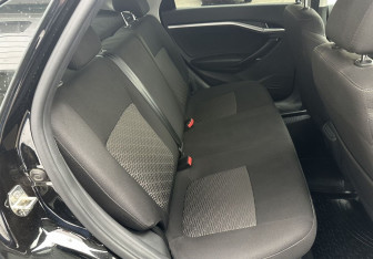 Подержанный автомобиль LADA (ВАЗ) Vesta Sedan 2021 года (12 фото)