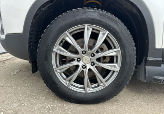 Подержанный автомобиль Kia Sorento 2011 года (14 фото)