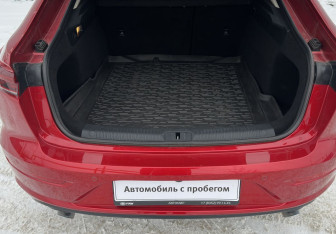 Подержанный автомобиль FAW Bestune B70 2023 года (15 фото)