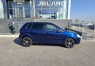 Подержанный автомобиль Volkswagen Polo Hatchback 2008 года (4 фото)