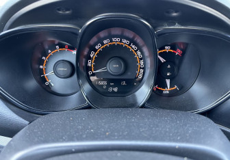 Подержанный автомобиль LADA (ВАЗ) Vesta Sedan 2019 года (9 фото)