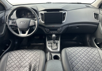 Подержанный автомобиль Hyundai Creta 2019 года (10 фото)