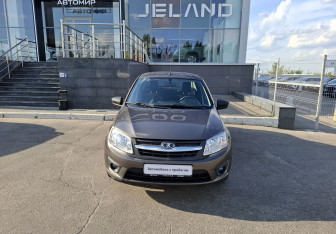 Подержанный автомобиль LADA (ВАЗ) Granta Sedan 2018 года (2 фото)