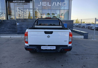 Подержанный автомобиль DongFeng DF6 2022 года (6 фото)