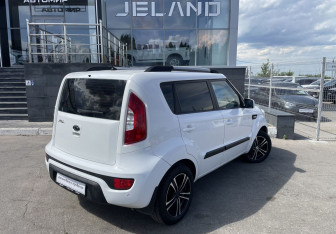 Подержанный автомобиль Kia Soul 2012 года (5 фото)