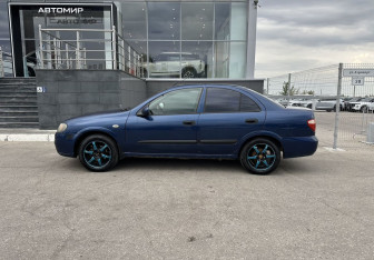 Подержанный автомобиль Nissan Almera Sedan 2005 года (8 фото)