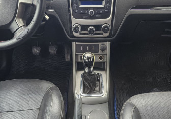 Подержанный автомобиль Geely Emgrand EC7 Sedan 2014 года (11 фото)
