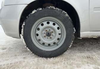 Подержанный автомобиль LADA (ВАЗ) Kalina Sedan 2010 года (15 фото)