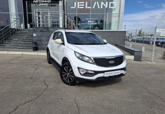Подержанный автомобиль Kia Sportage 2014 года (3 фото)