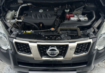 Подержанный автомобиль Nissan X-Trail 2013 года (14 фото)