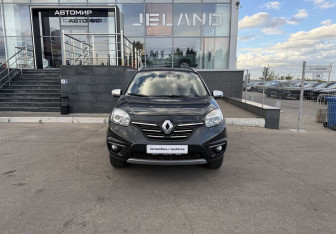Подержанный автомобиль Renault Koleos 2013 года (2 фото)