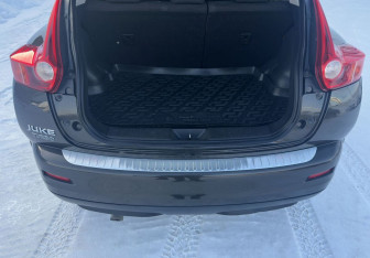 Подержанный автомобиль Nissan Juke 2012 года (15 фото)