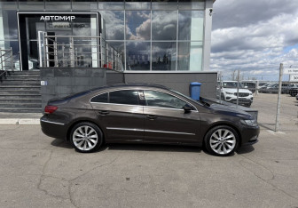 Подержанный автомобиль Volkswagen Passat CC 2012 года (4 фото)