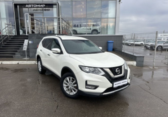 Подержанный автомобиль Nissan X-Trail 2018 года (3 фото)
