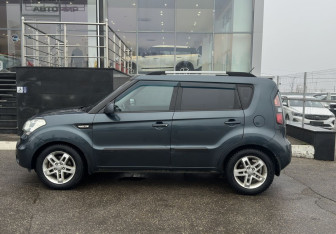 Подержанный автомобиль Kia Soul 2011 года (8 фото)